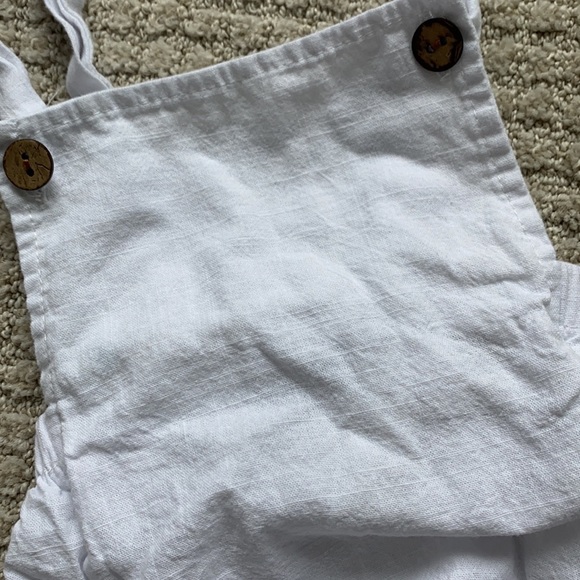 Romper - Picture 2 of 4